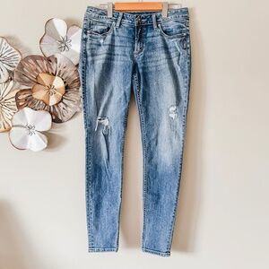 Silver Jeans - Suki Super Skinny - Medium Wash Distressed Denim - Size 30